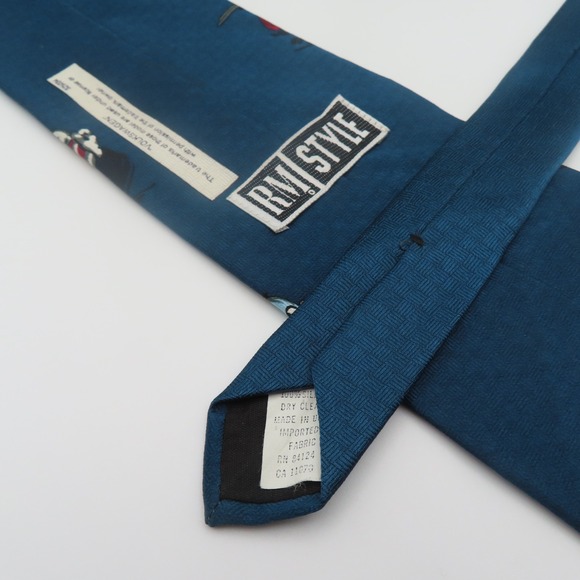 Ralph Marlin RM Tie Silk Blue Beetle Bug VW 4" 57" Long Volkswagen - Picture 7 of 8